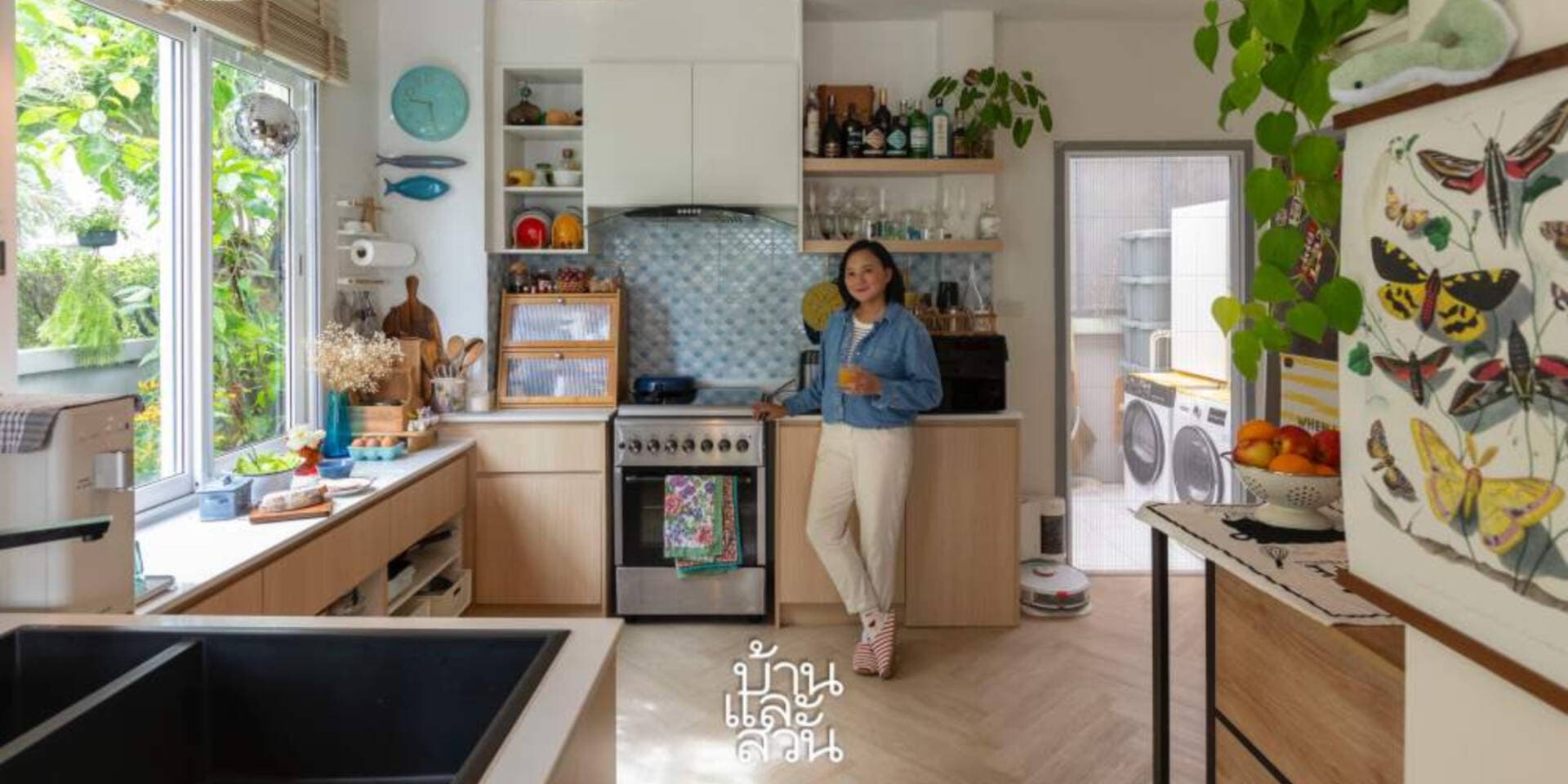 Gia chủ độc thân tự thiết kế nhà phố 2 tầng: Bếp làm theo chiều cao, cây xanh phủ kín để chữa lành mỗi ngày