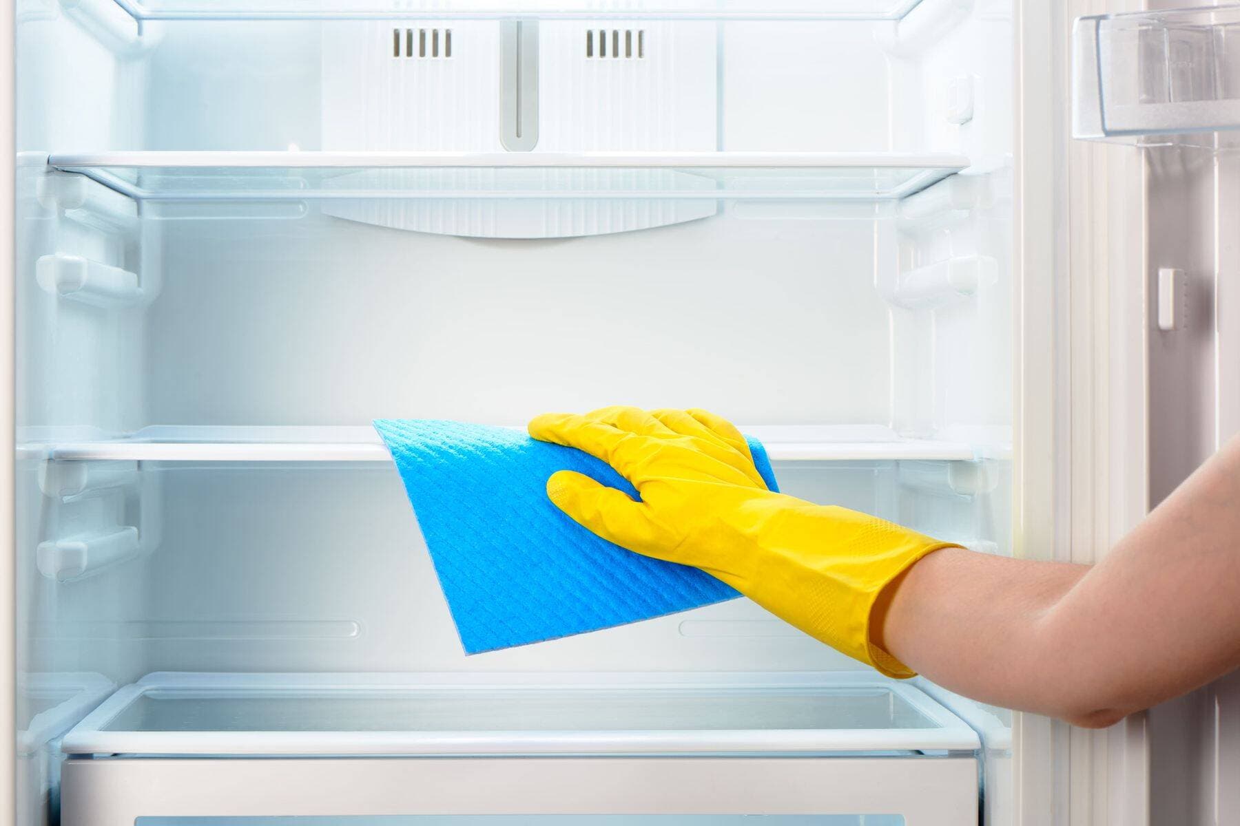 Cách khử mùi nhựa tủ lạnh mới nhanh chóng mà hiệu quả