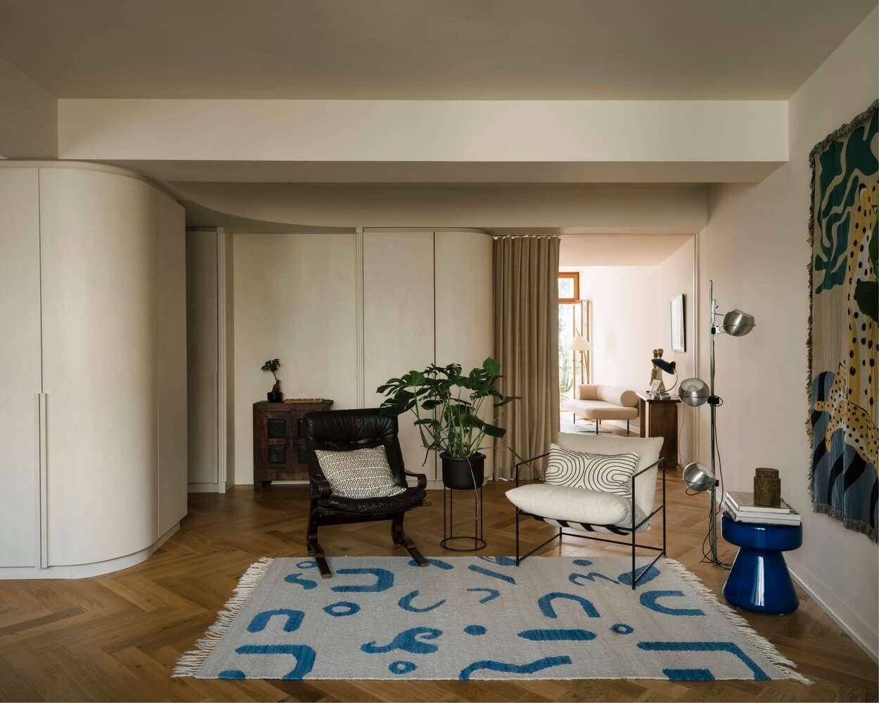 Từng là văn phòng khô cứng, căn hộ 160m2 trở thành chốn về ấm áp cho gia đình trẻ