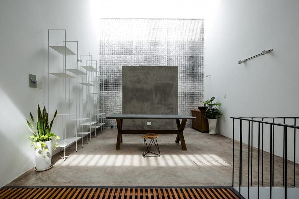 Quiin House – Ngôi nhà hiện đại với không món đồ nội thất đắt tiền, chỉ có khoảng trống và ánh sáng hiện hữu