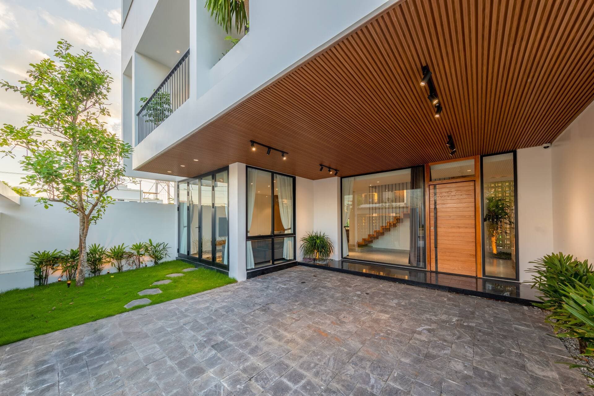 Gia chủ Hà Nội xây nhà tại Đà Nẵng để gia đình nghỉ dưỡng vì yêu thành phố biển