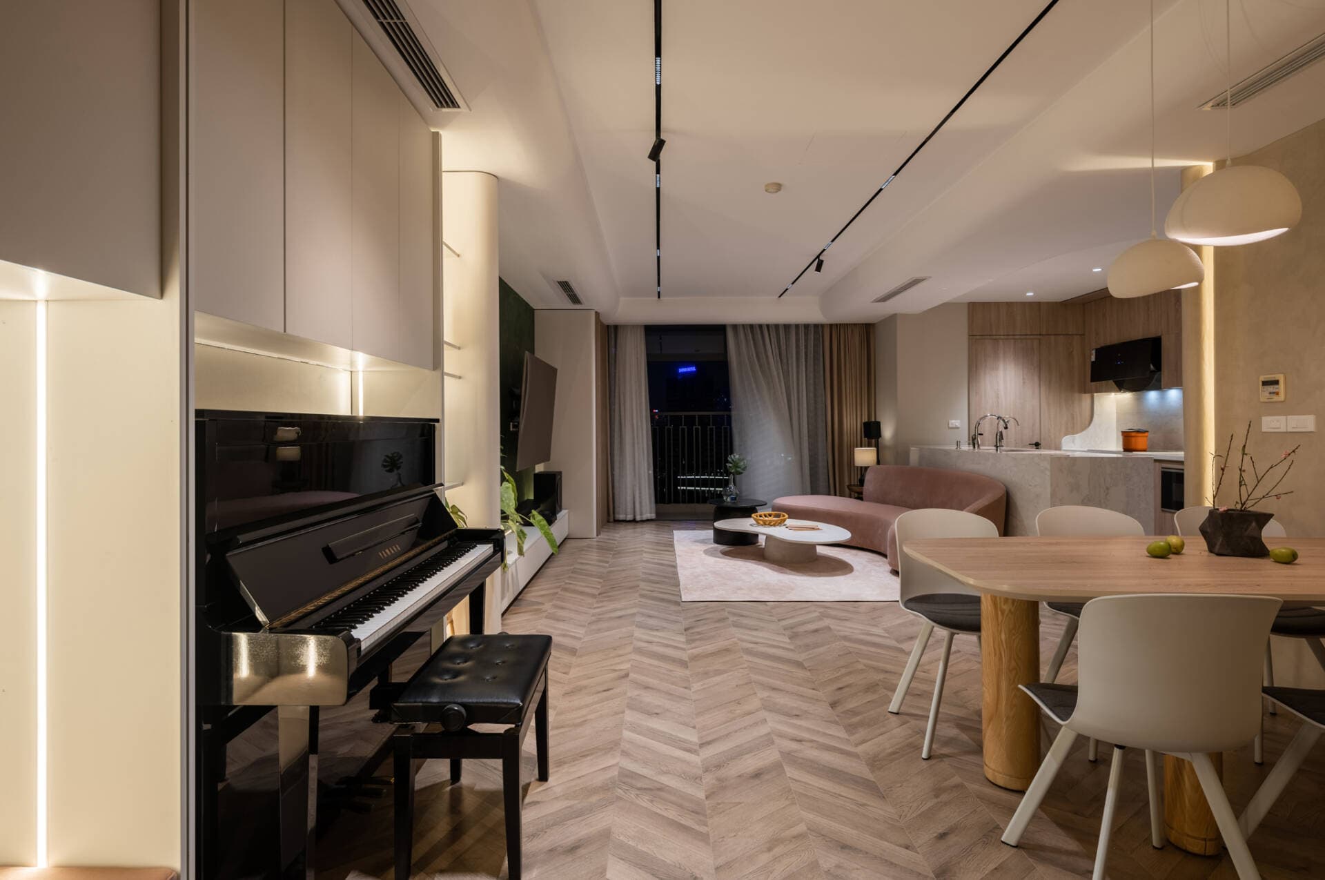 Từ lạc hậu trở nên hiện đại - quá trình thay đổi của căn hộ 128m2, 3 phòng ngủ tại Hà Nội