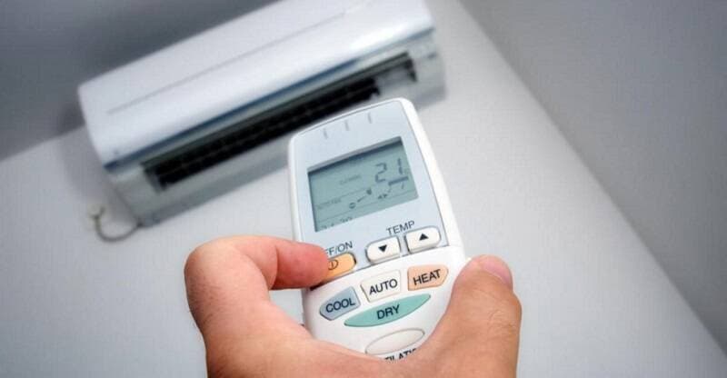 Lỗi điều hòa không mát chỉ có gió khắc phục như nào?