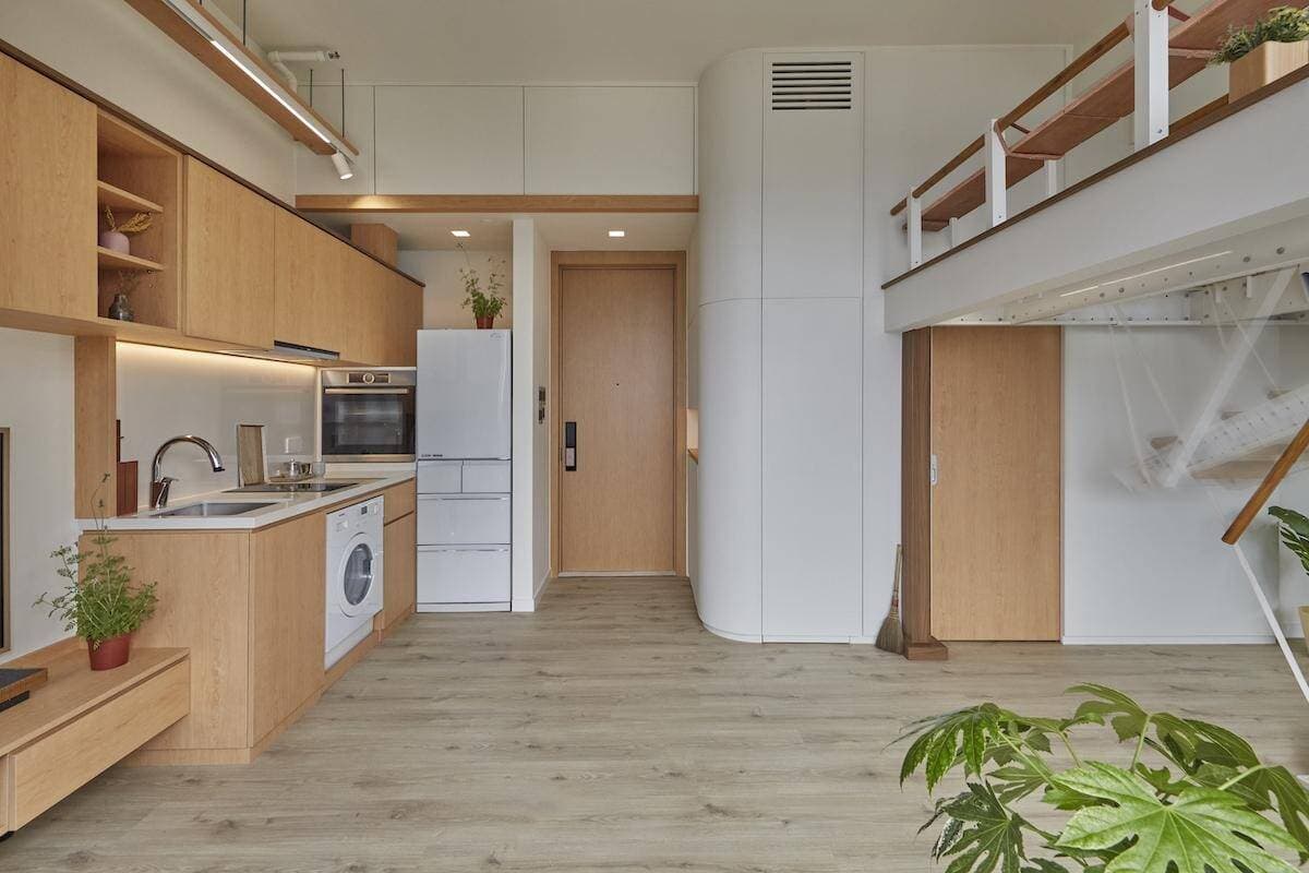 Căn hộ 37m2 sử dụng cầu thang đóng - mở linh hoạt để tối ưu không gian