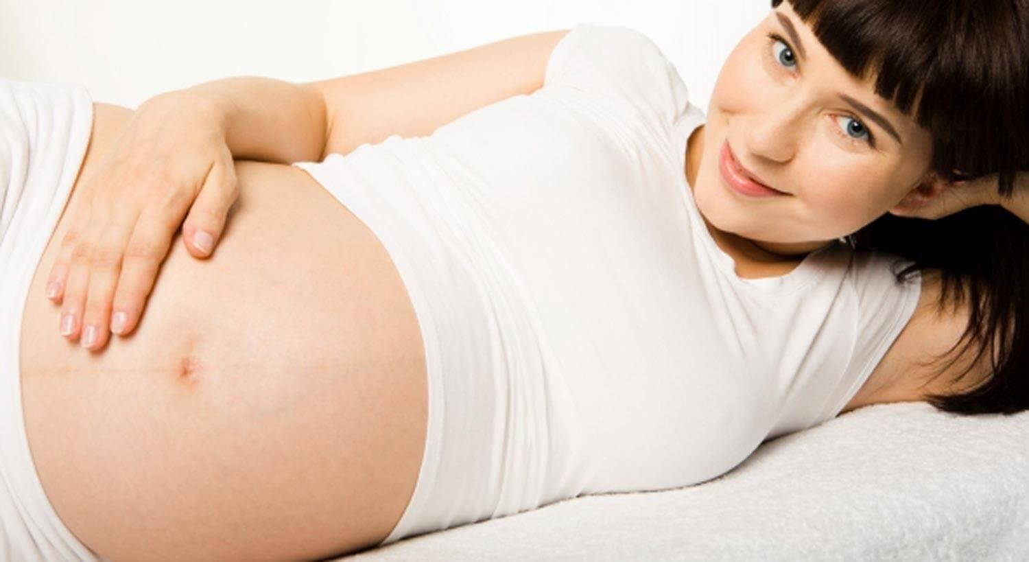 Nằm mơ thấy mình có bầu là điềm gì và khi nào giấc mơ phản ánh nỗi lo bên trong?