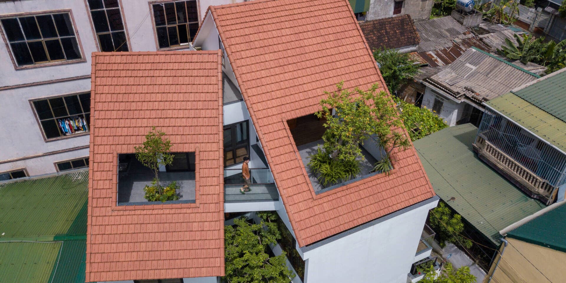 Tổng hợp nhà đẹp gần gũi với thiên nhiên do Nguyen Khac Phuoc Architects thiết kế