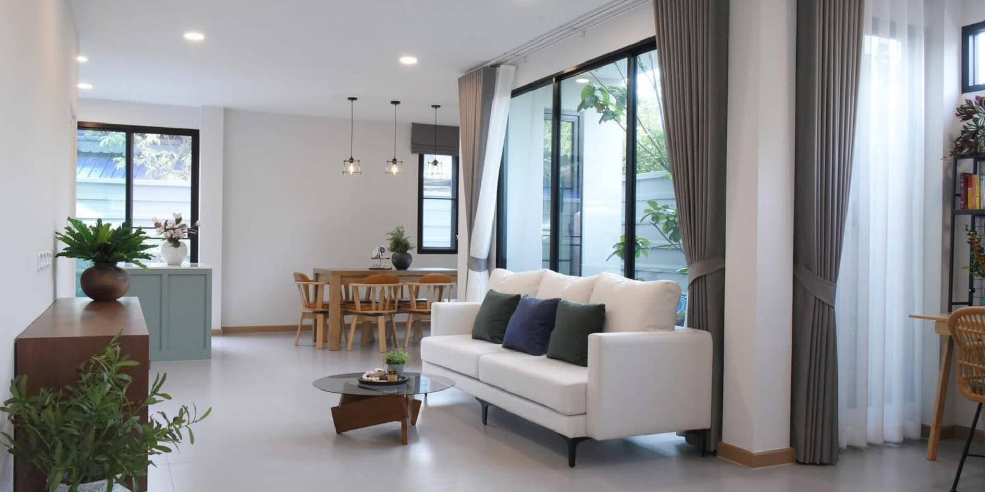 Nhà hộp 2 tầng thiết kế “ít nhưng đủ” mang lại sự thoải mái và kết nối trong từng mét vuông