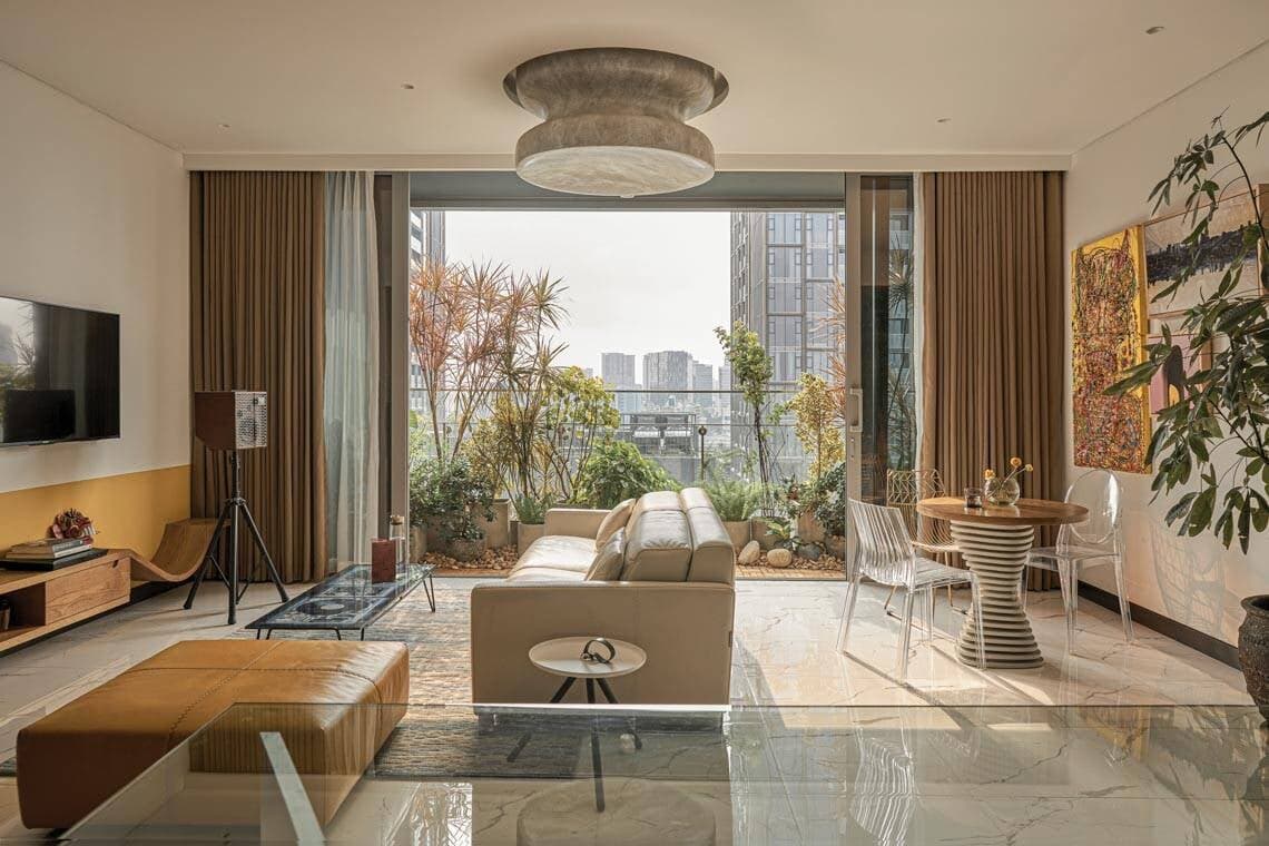 Căn hộ 127m2 3 phòng ngủ được thiết kế ban công rộng để đón hoàng hôn mỗi ngày