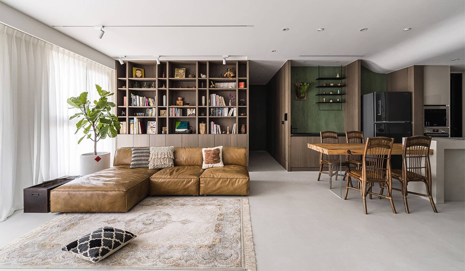 Căn hộ 92,56m2 lấy cảm hứng từ nghệ thuật cổ, là chốn “ẩn cư” yên bình của đôi vợ chồng mới cưới