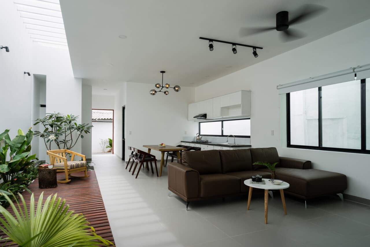 10 ngôi nhà cải tạo để mở giếng trời, không còn bức bí, nhiều gia chủ cảm thán “biết thế làm từ đầu cho xong”