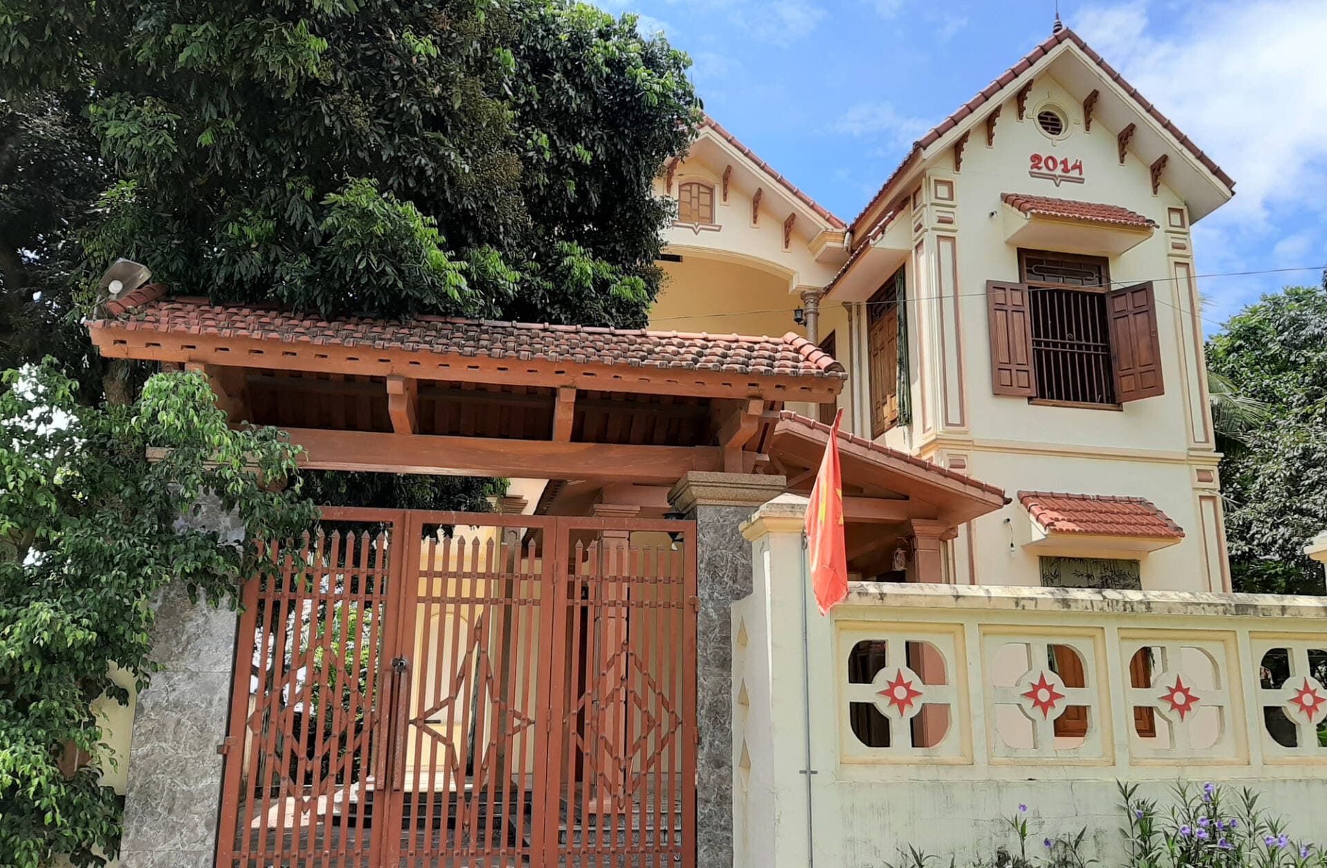 Tích góp được 700 triệu đồng, gia chủ Hà Nội đã tính toán mua nhà như thế nào sau 10 năm ở rể?