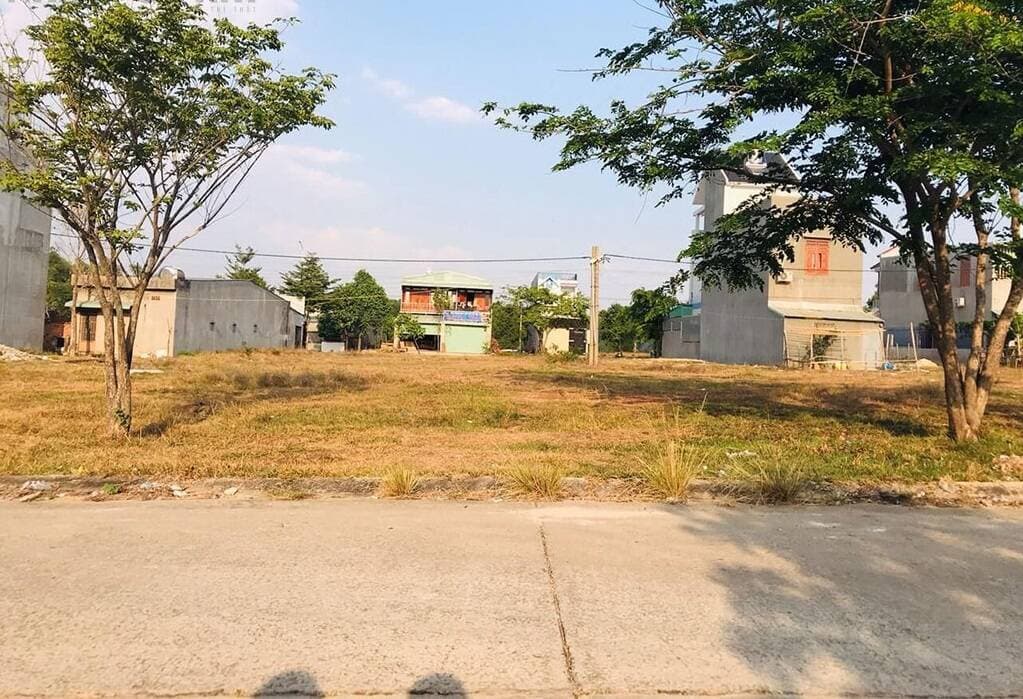 Giải đáp có được chuyển đất sản xuất kinh doanh thành đất ở không?