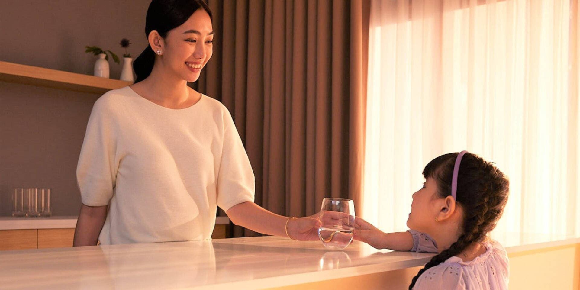 Nước ion kiềm có tốt cho trẻ em không? Lưu ý khi sử dụng nước ion kiềm trong gia đình