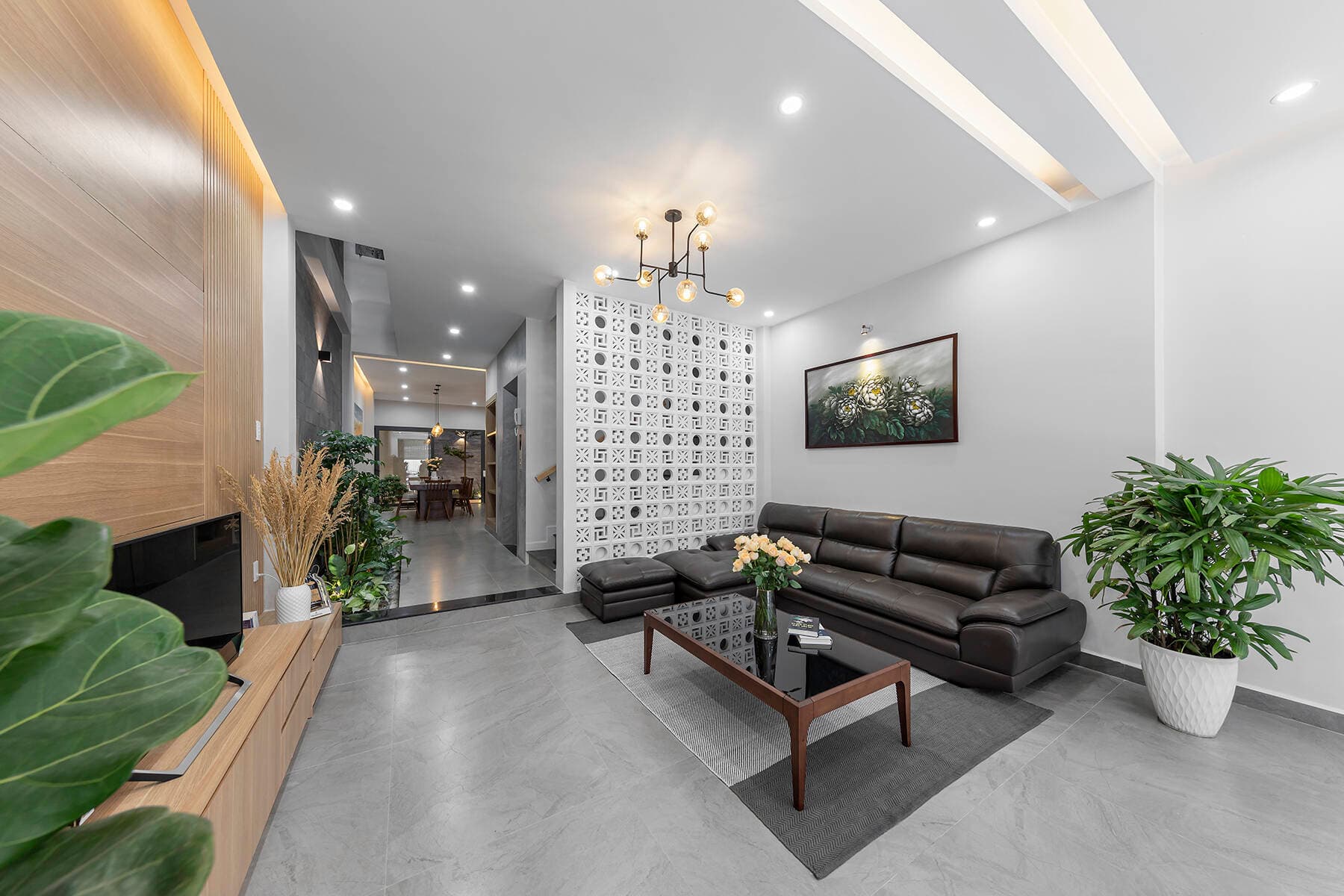 TOP 10 nhà ống 4 tầng phù hợp cho gia đình đa thế hệ
