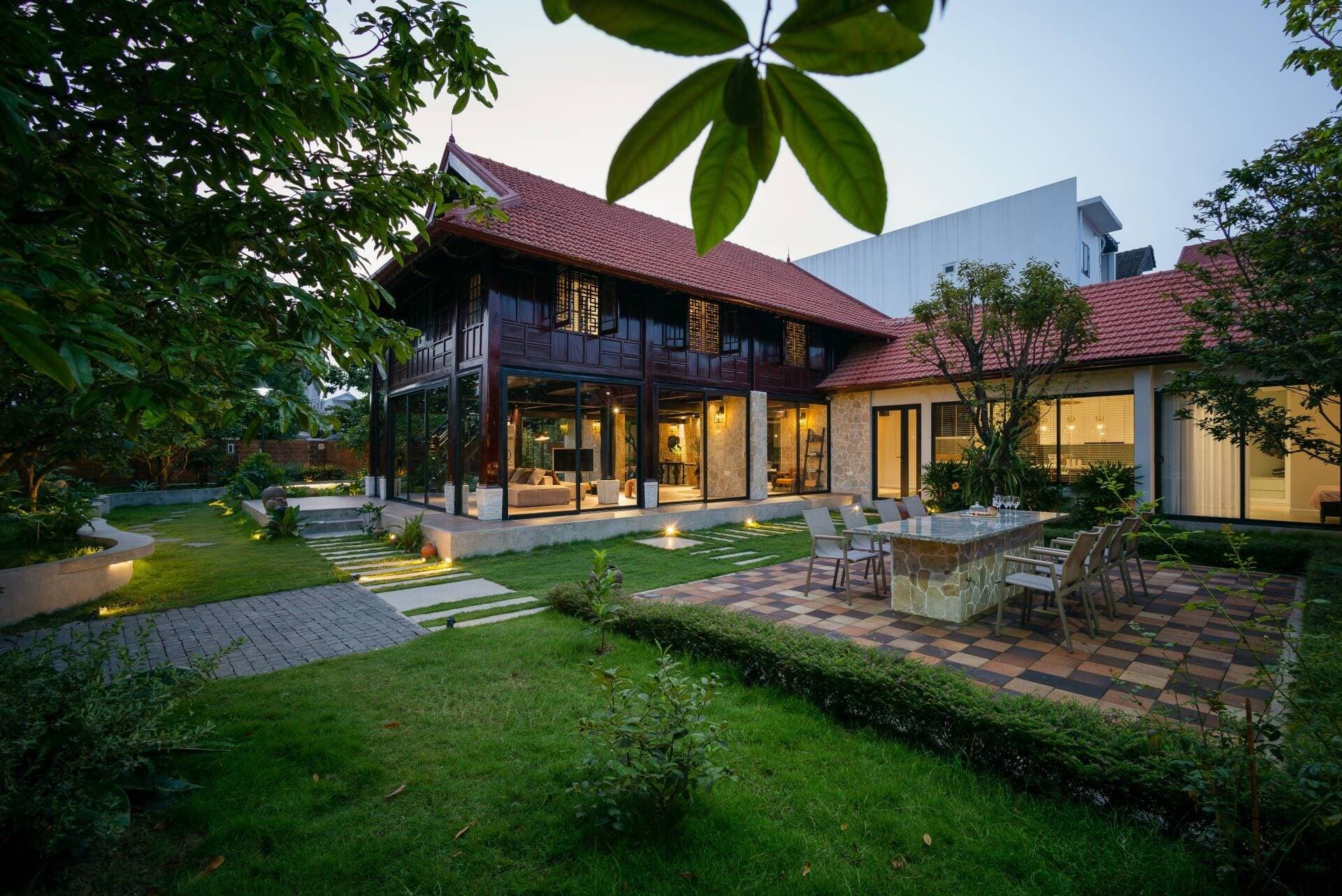 Top 10 nhà đẹp ở Huế dung hòa truyền thống và hiện đại giữa thiên nhiên yên bình