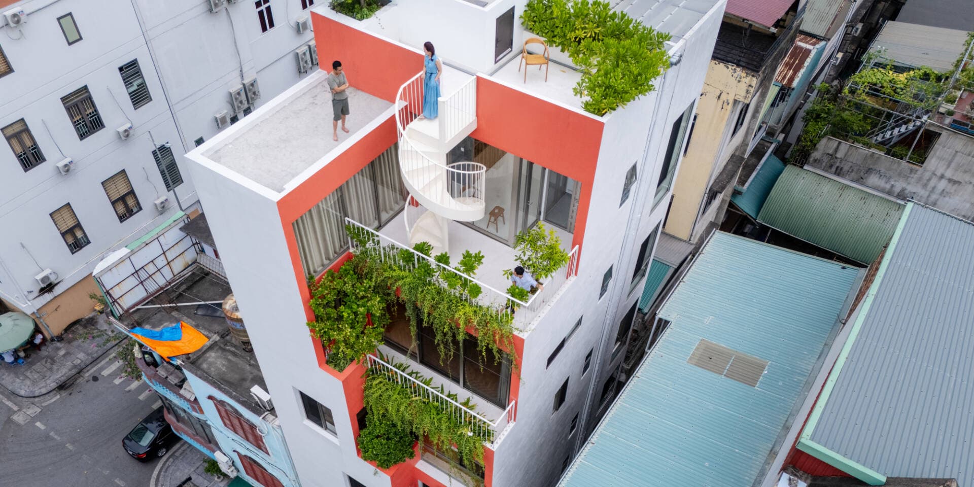 Hien’s House - Ngôi nhà phố có 2 mặt tiền, nổi bật trên đường phố Hạ Long