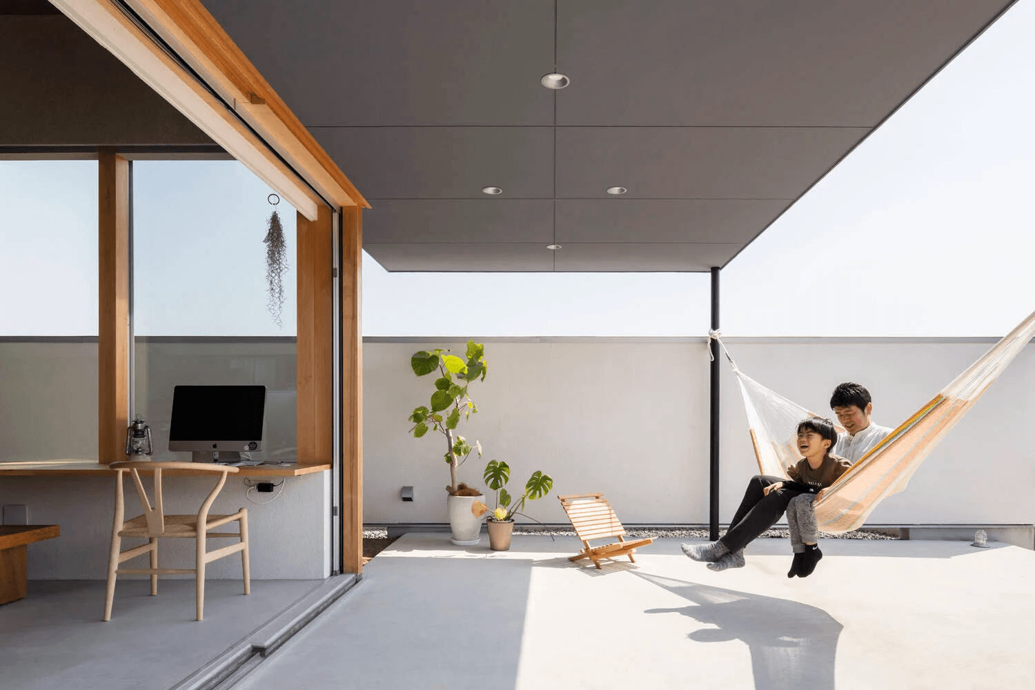 Tổ ấm của “nhà 3 người”, nơi lưu giữ những khoảnh khắc tươi đẹp của cả gia đình