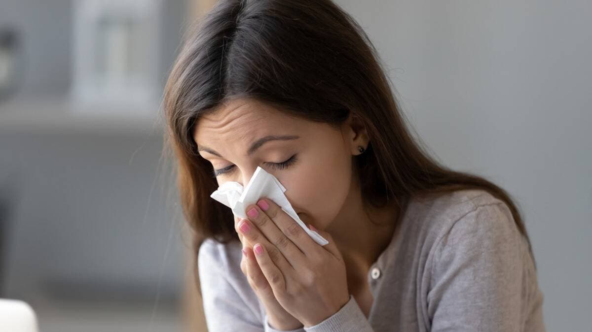 Điềm báo hắt hơi chi tiết nhất, xem bói hắt xì hơi theo ngày giờ cực chuẩn cho nam và nữ