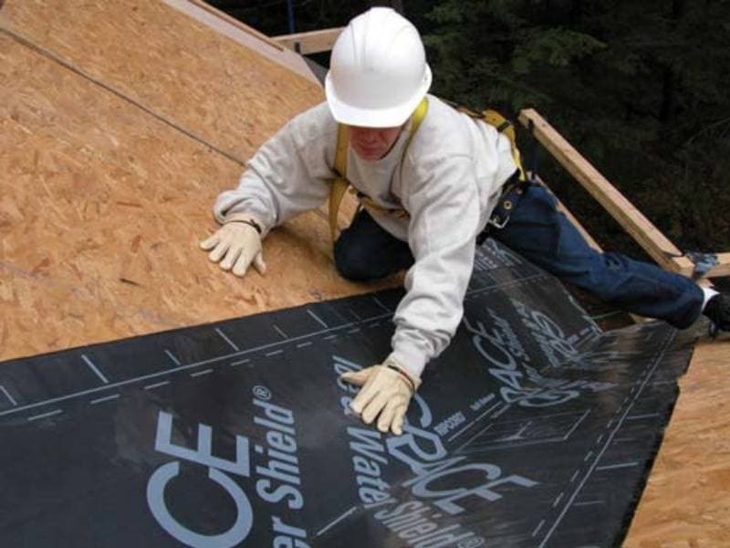 Tại sao gia chủ phải chú ý chống thấm khe tiếp giáp giữa hai nhà liền kề?