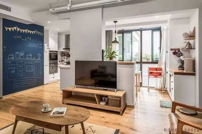 Hô biến căn hộ 72m2 tối tăm thành không gian mở ngập tràn ánh sáng