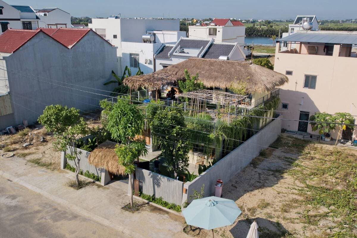 SKB Office - Nhà phố tích hợp văn phòng, sở hữu thiết kế và giải pháp chống nóng, chống bão