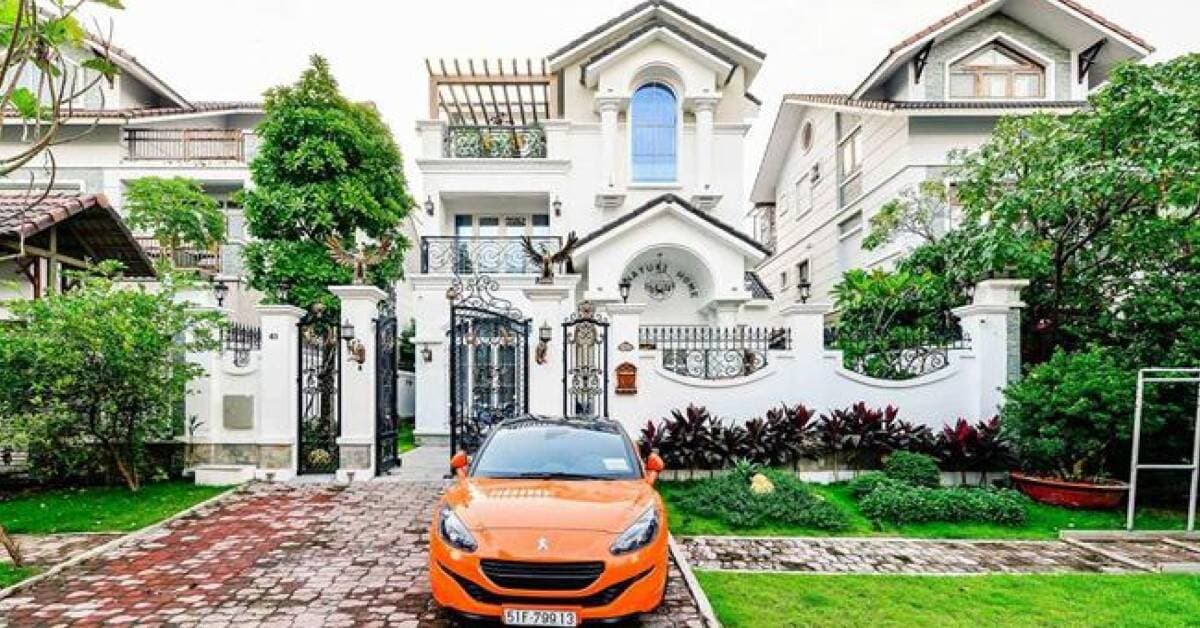 Chiêm ngưỡng căn biệt thự lộng lẫy như cung điện của ca sĩ Di Băng và chồng đại gia, giá trị lên tới 22 tỷ đồng