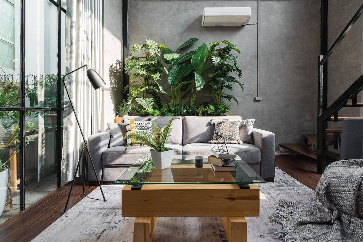 Bỏ ra 500 triệu đồng, gia chủ Việt 'hô biến' sân phơi cũ kỹ thành căn hộ Duplex xịn xò
