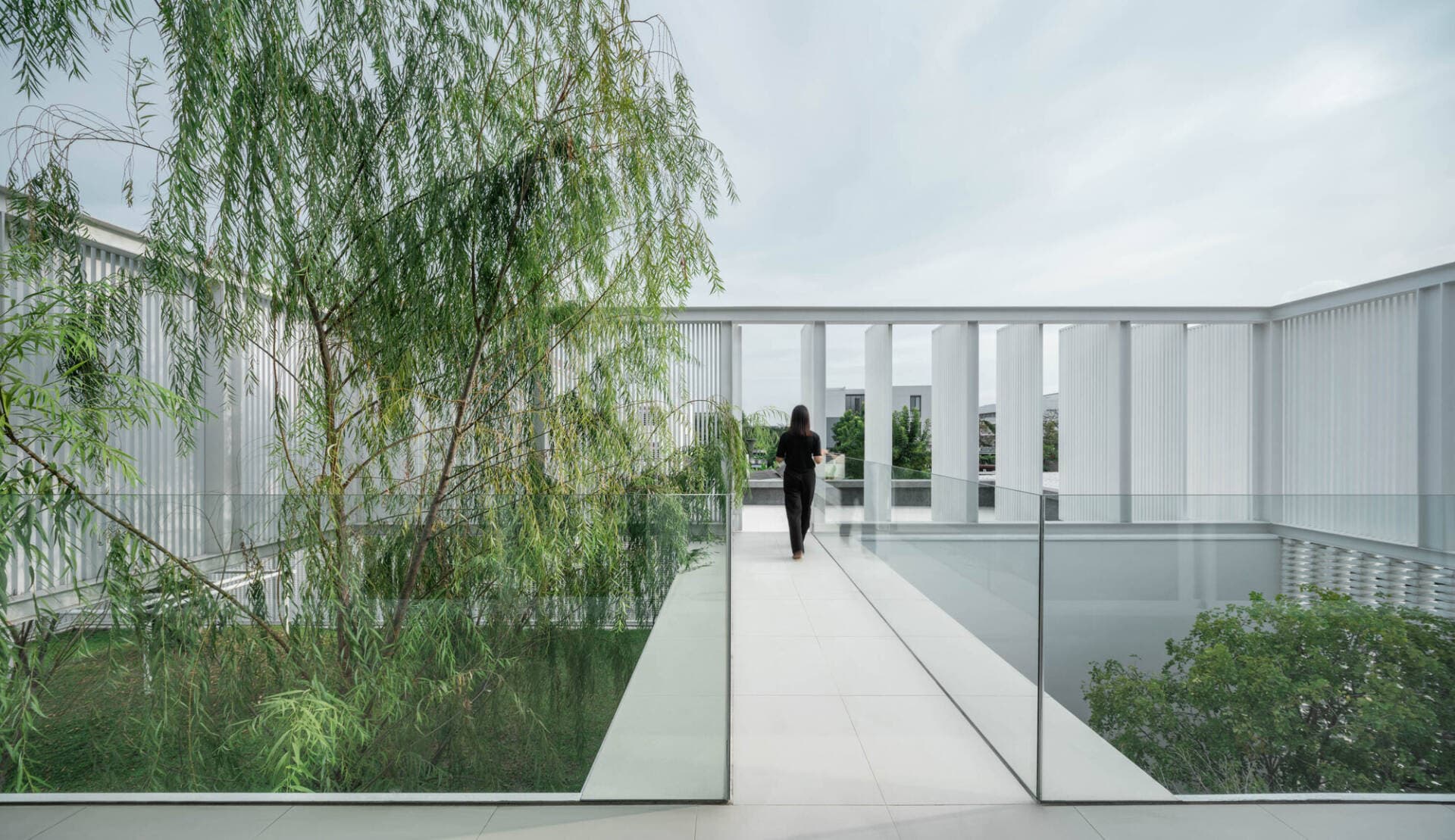 Veil House có đến 5 khu vườn được “phân công” 5 vai trò riêng biệt vừa hợp lý vừa thú vị
