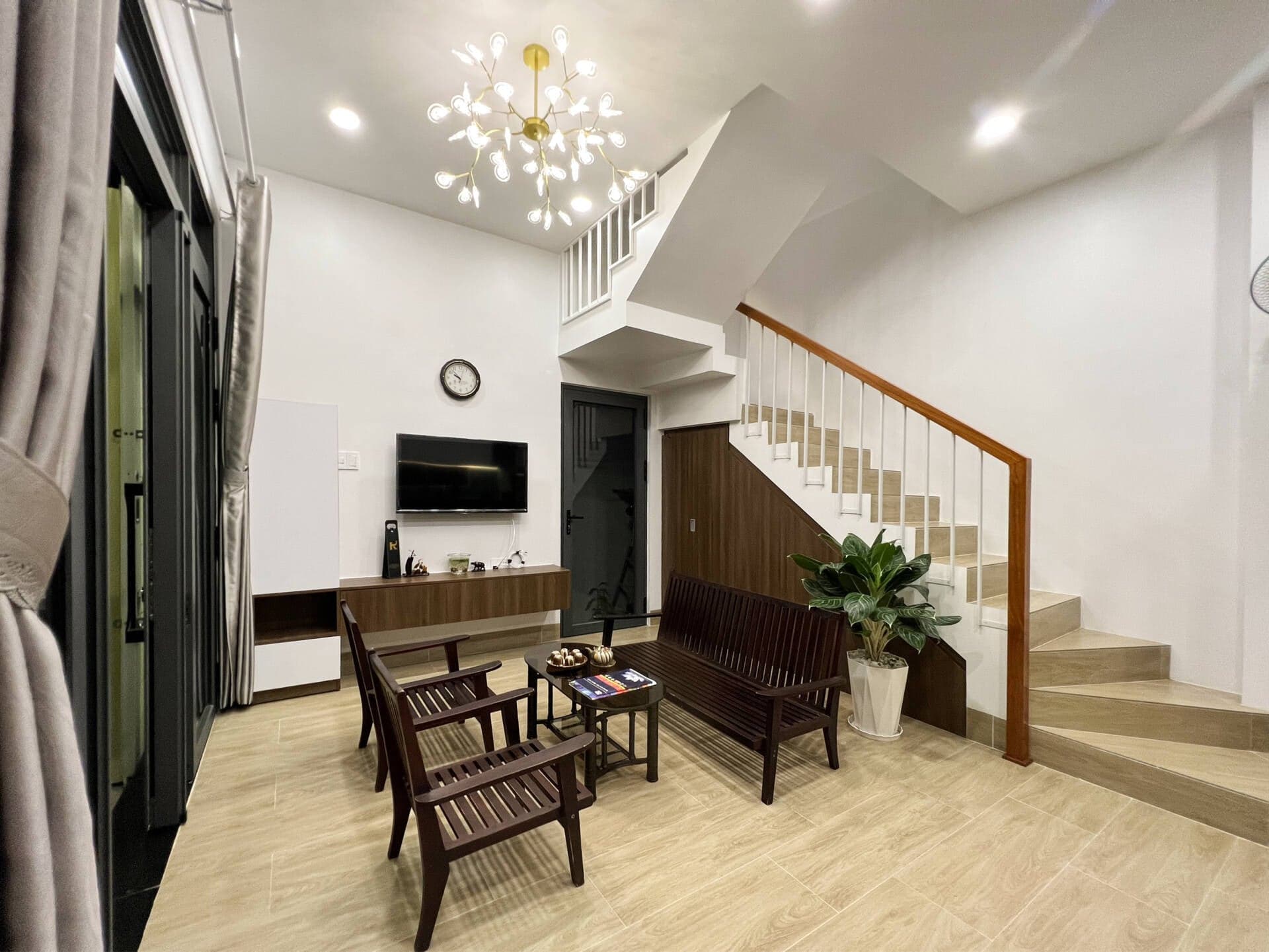 Yên tâm khi các con đã trưởng thành, vợ chồng U60 tại Vĩnh Long xây nhà 35m2 để an yên tuổi già
