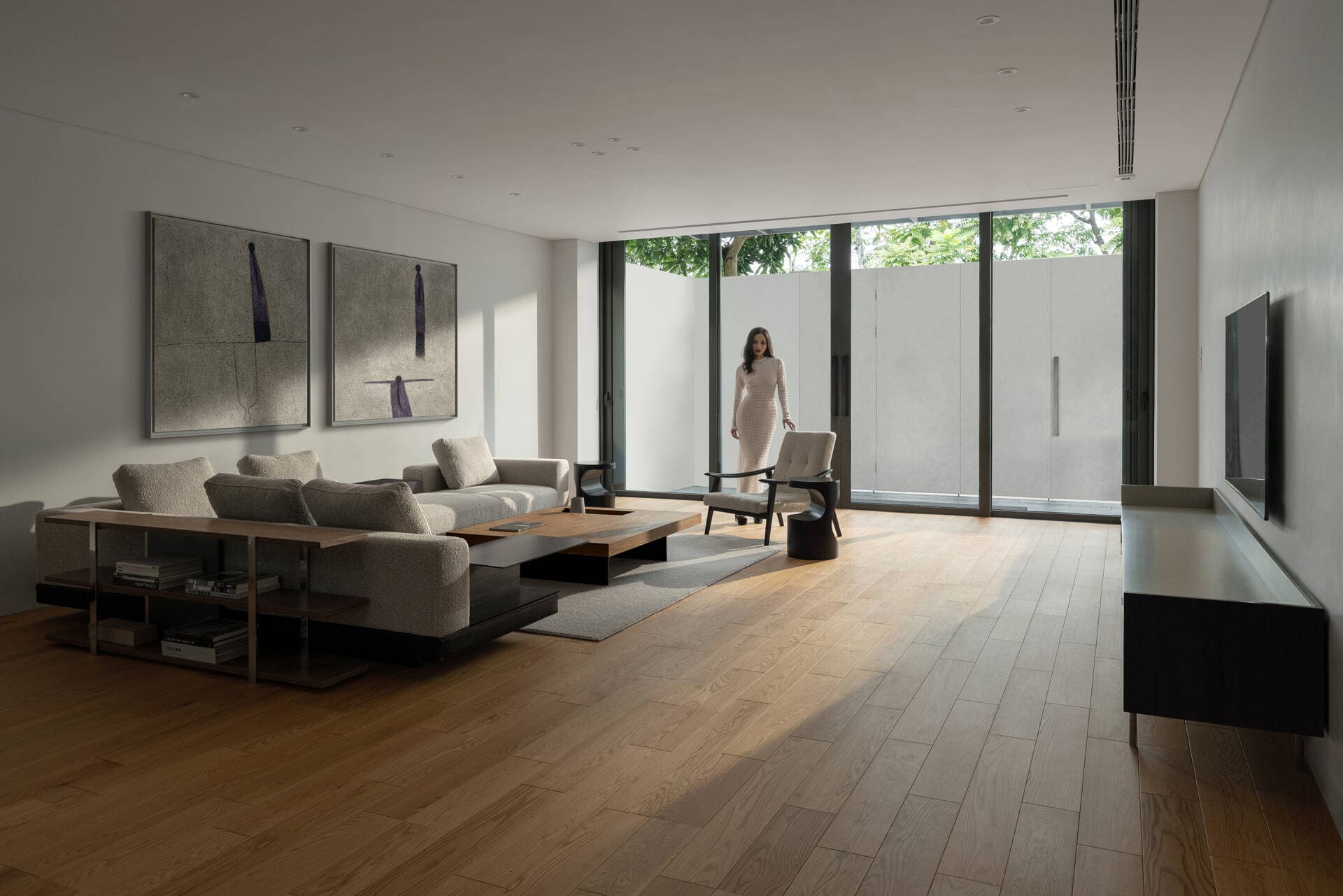 Nhà Hà Nội cải tạo thêm thang máy và đổi vị trí cầu thang để nâng cấp không gian sống