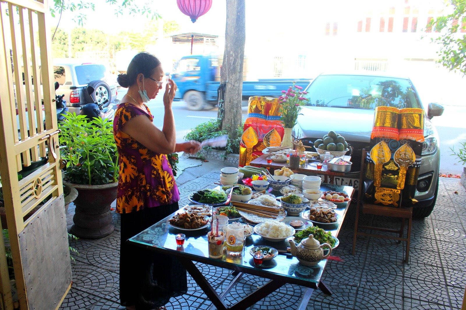Văn khấn cúng đất đầu năm chi tiết và chuẩn nhất 2024