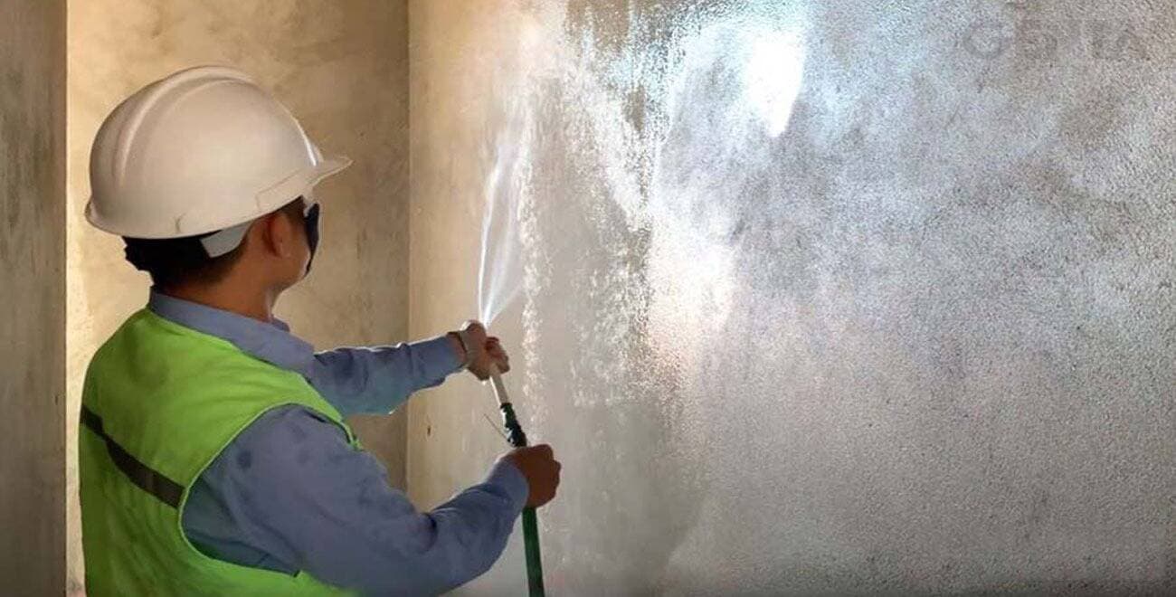 Tại sao không thể sơn ngay sau khi trát tường?