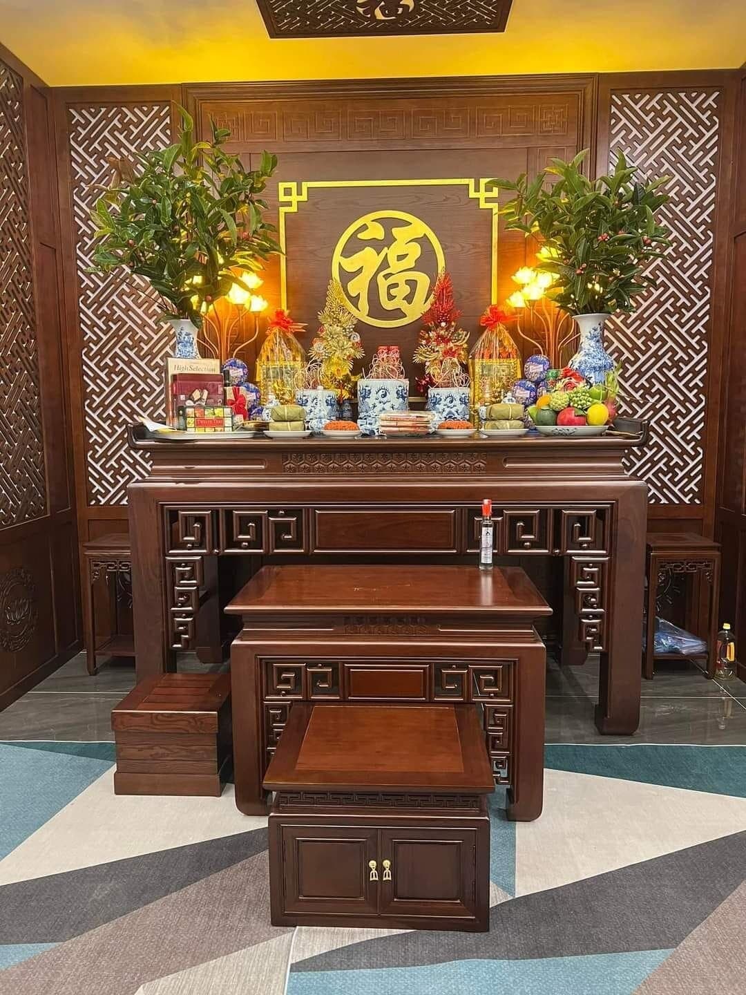 Khi nào nên thay bàn thờ mới để giữ trọn phong thủy và sự trang nghiêm trong nhà Việt?