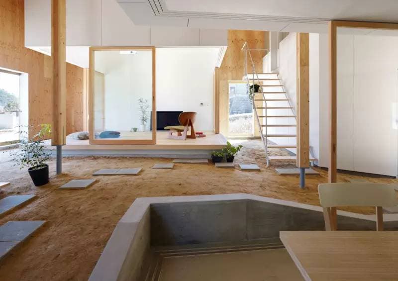Sàn nhà chủ yếu sử dụng đất nén doma - Nét kiến trúc cổ của Nhật Bản trong Higa House