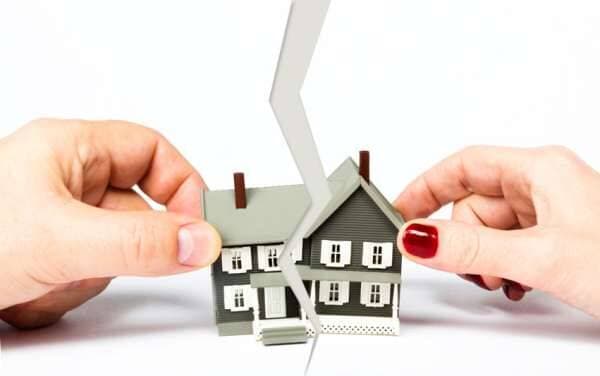 Luật sư tư vấn về việc tranh chấp đất giữa những người thân trong gia đình và cách giải quyết