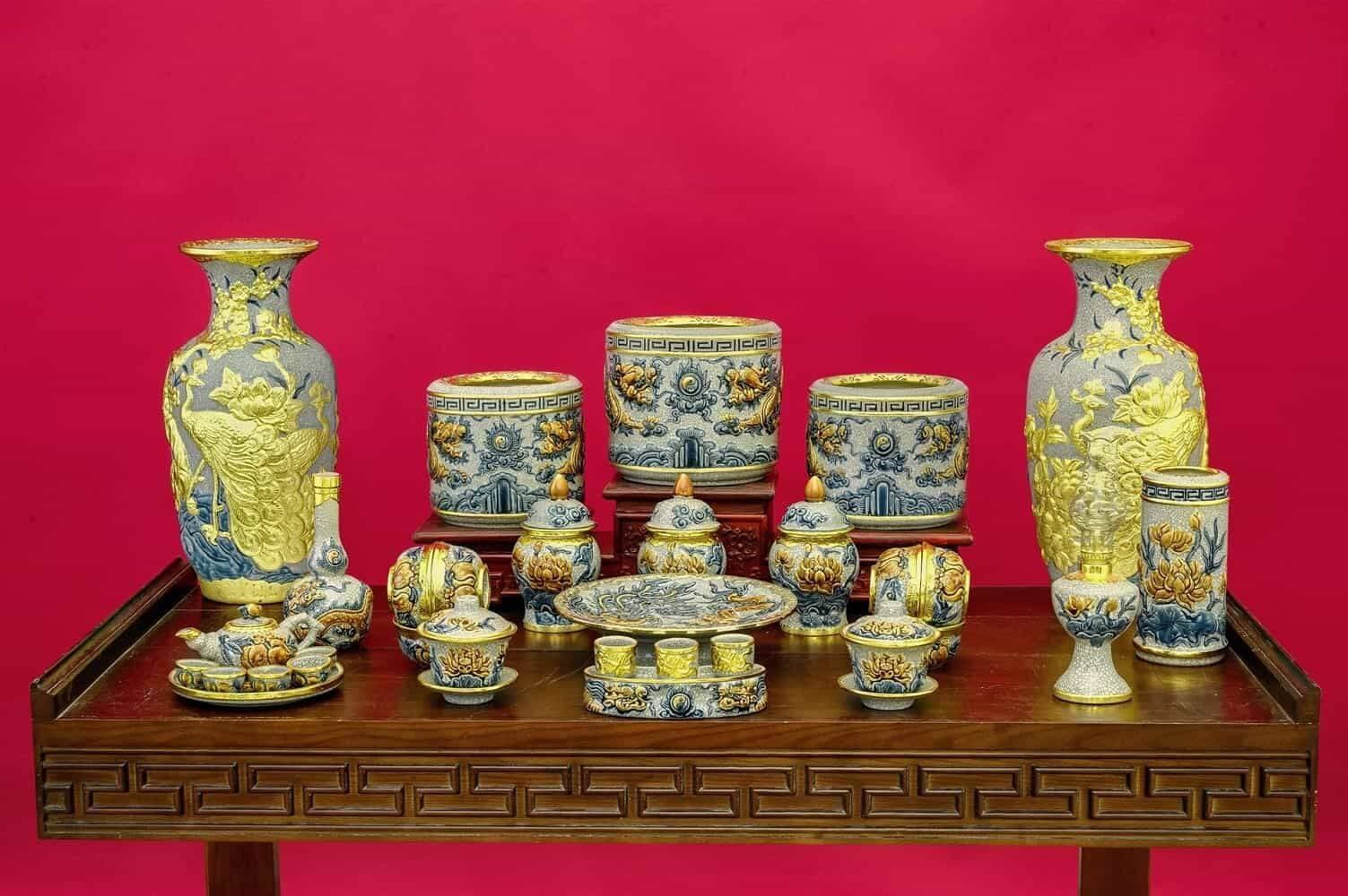 Vị trí đặt hũ gạo, muối, nước trên bàn thờ thu hút tài lộc, tăng vượng khí tốt nhất