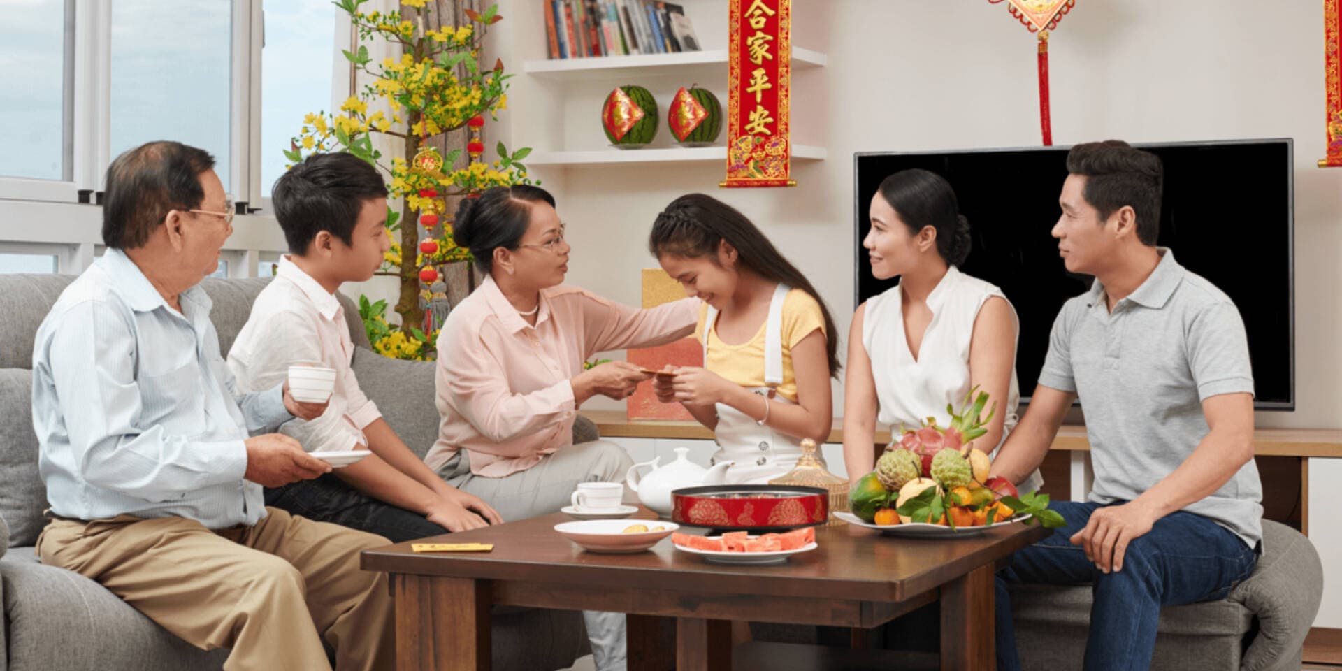 8 câu hỏi nên tránh trong dịp Tết để giữ không khí vui tươi và ý nghĩa