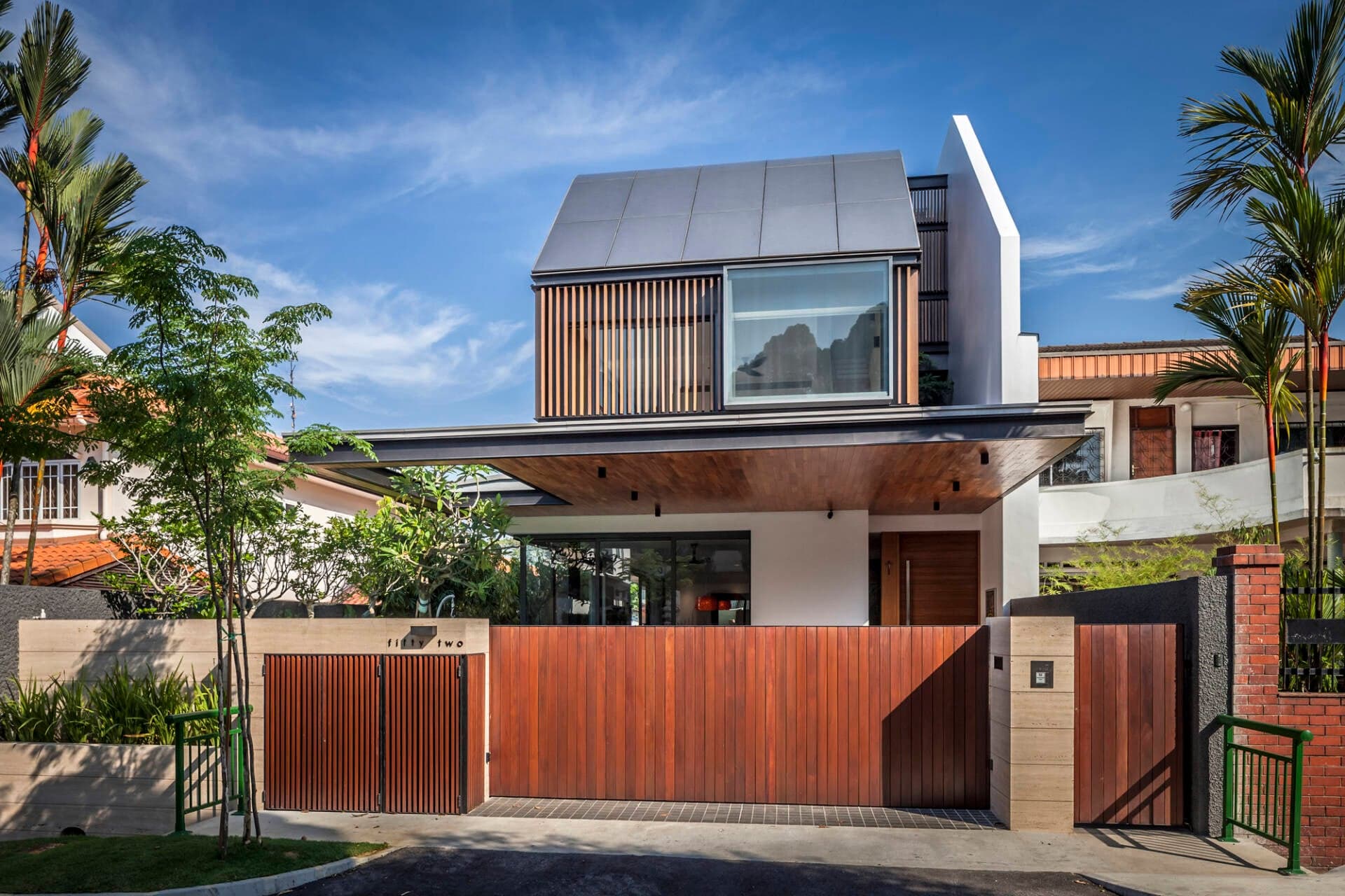 Ngôi nhà ở Singapore sở hữu phần mái hiên siêu rộng cùng không gian sáng thoáng tuyệt vời