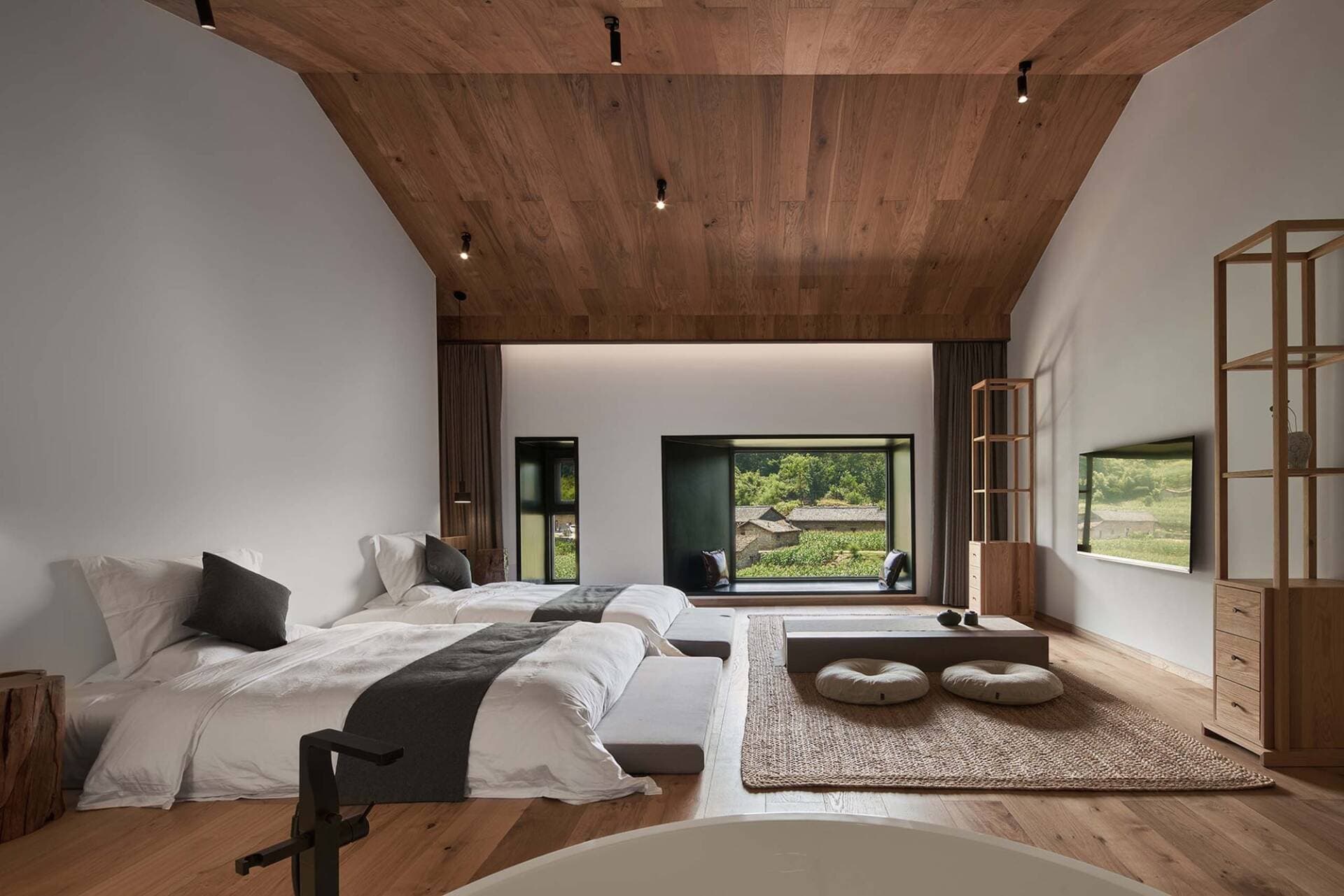 Homestay 900m2 giữa chốn thôn quê yên bình, gây ngỡ ngàng vì đẹp và sang chẳng kém khách sạn 5 sao