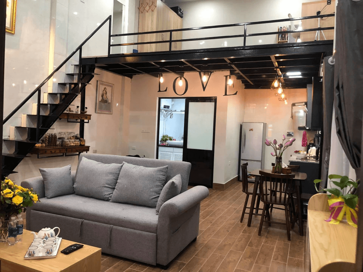 Cải tạo ngoạn mục ngôi nhà 40m2 ẩm mốc, xuống cấp trầm trọng