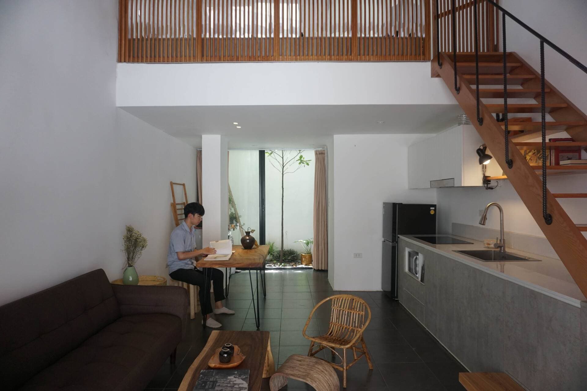 TOP 10 nhà Việt thiết kế gác lửng đẹp, vừa nhân đôi diện tích vừa tiết kiệm chi phí xây dựng