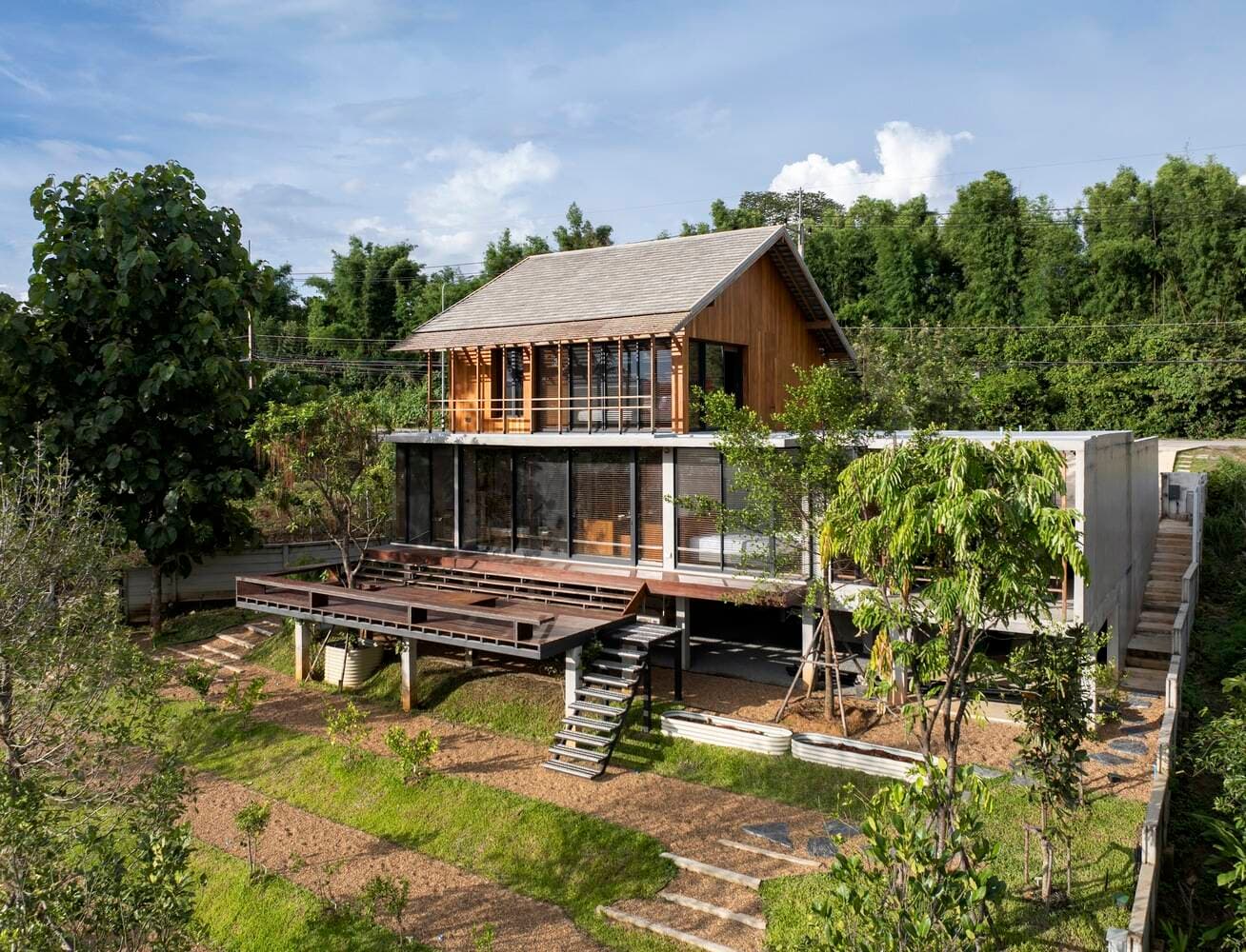 Nhà nghỉ dưỡng giữa cánh đồng của gia chủ là nghệ sĩ tìm nguồn cảm hứng