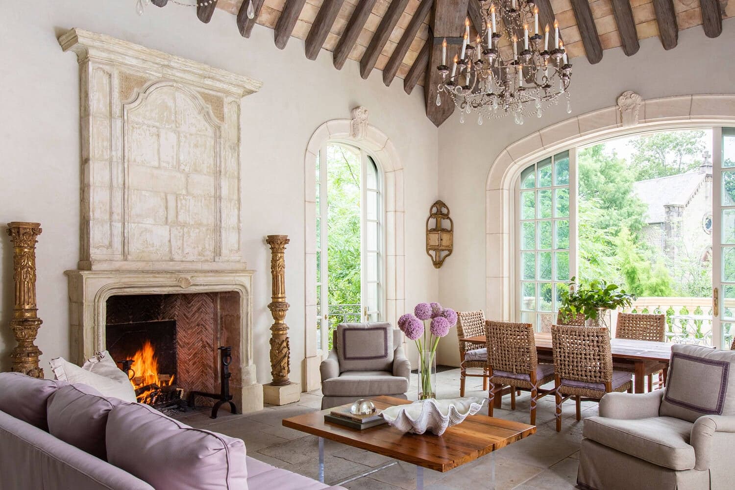 Phong cách French Country là gì? Vì sao phong cách Pháp đồng quê lại được yêu thích trong thiết kế nhà ở?