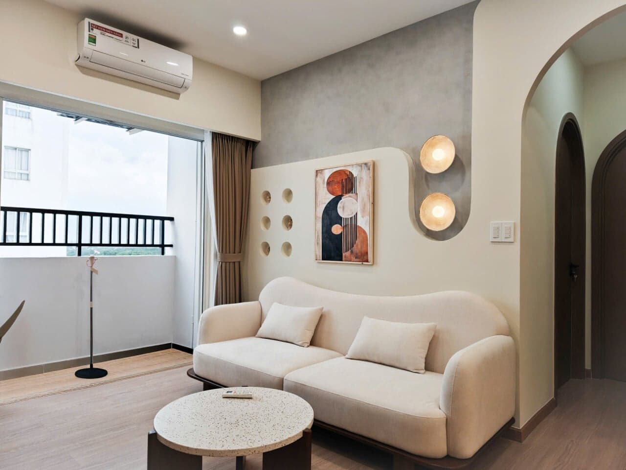 Cải tạo căn hộ 75m2 theo phong cách Wabi-Sabi vẻ đẹp không hoàn hảo