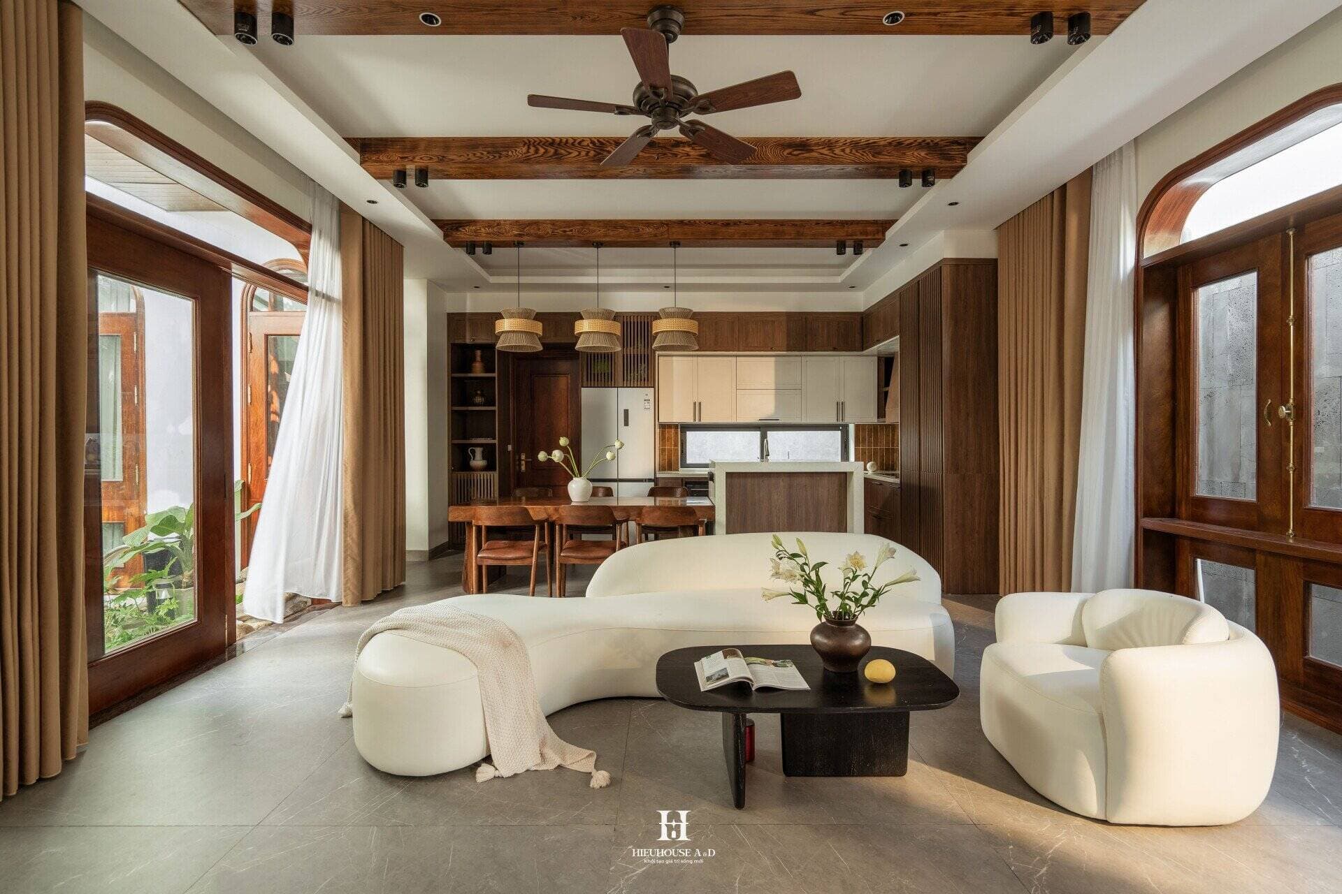 Nhà 2 tầng báo hiếu bố mẹ tại Đông Sơn, Thanh Hóa