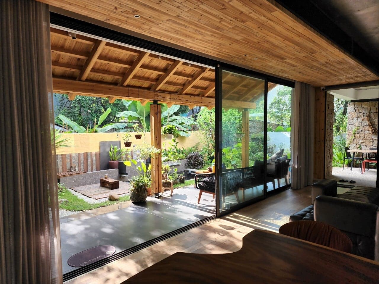 Kim's House - Căn nhà hướng nội cho người muốn trốn khỏi ồn ào phố thị