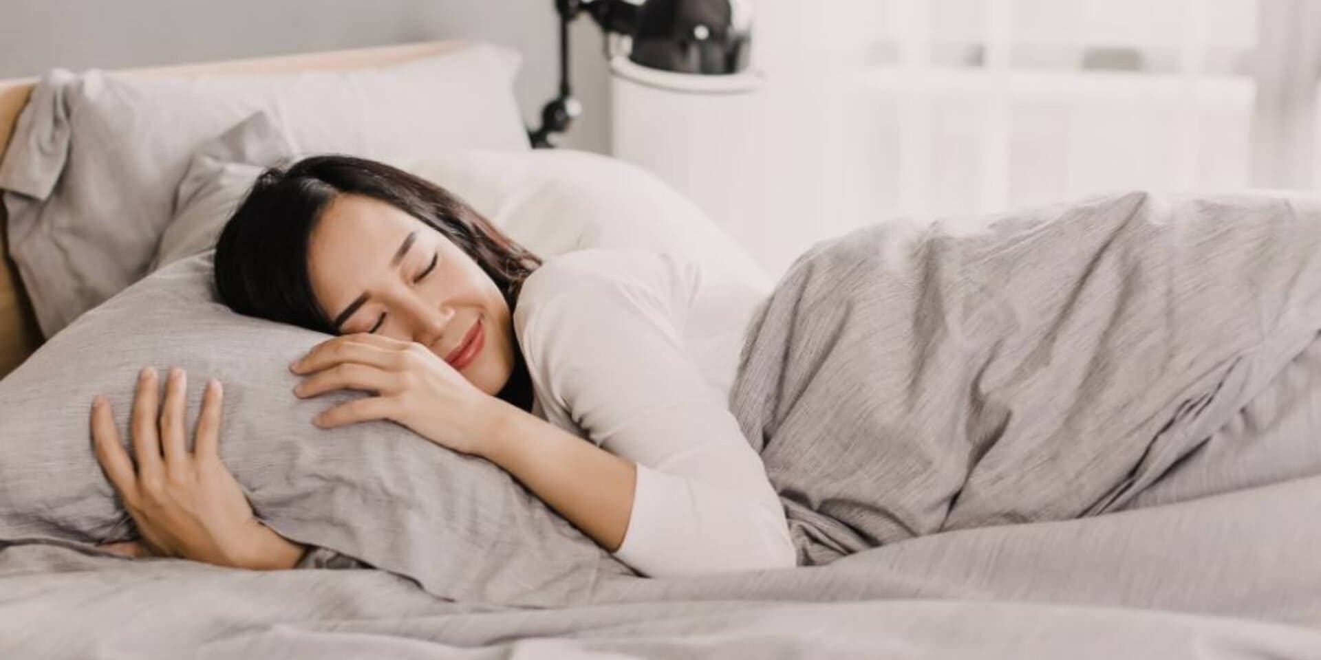 Tránh ngay 4 thói quen buổi tối này để kéo dài tuổi thọ và sống khỏe mạnh