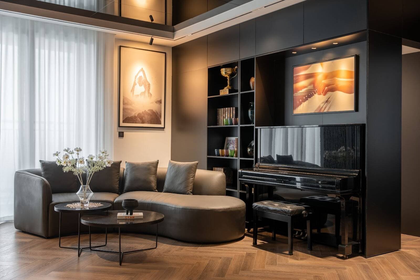Căn hộ 140m2 với BÍ KÍP "biến vách thành tủ - biến tủ thành vách"
