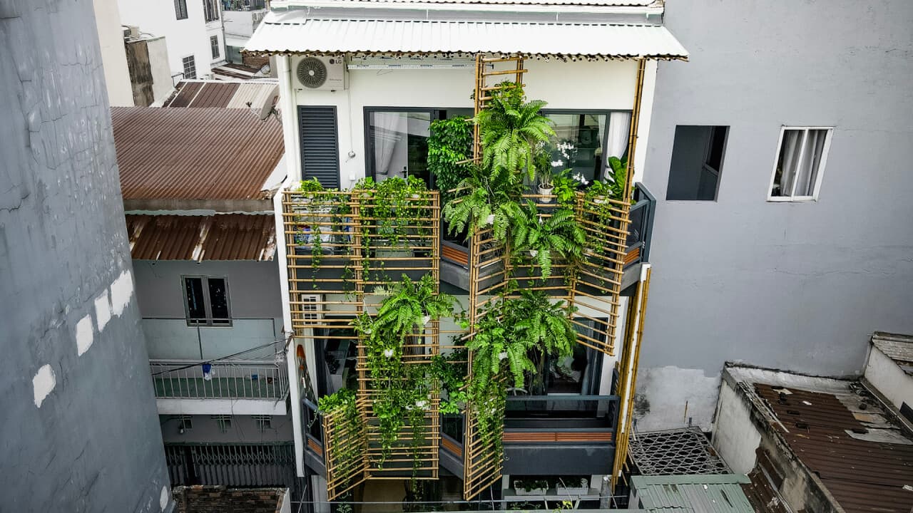 Nhà 25m2 sáng thoáng dù trong hẻm nhỏ